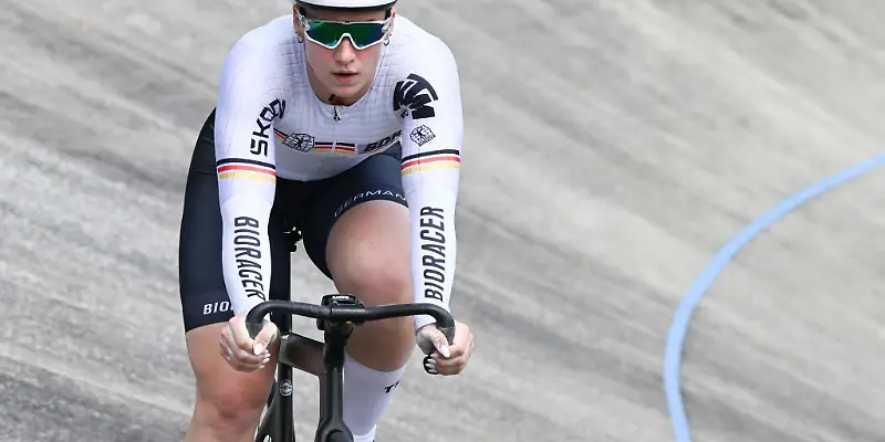 lydlvkenia-v16-ax-s2048.jpeg