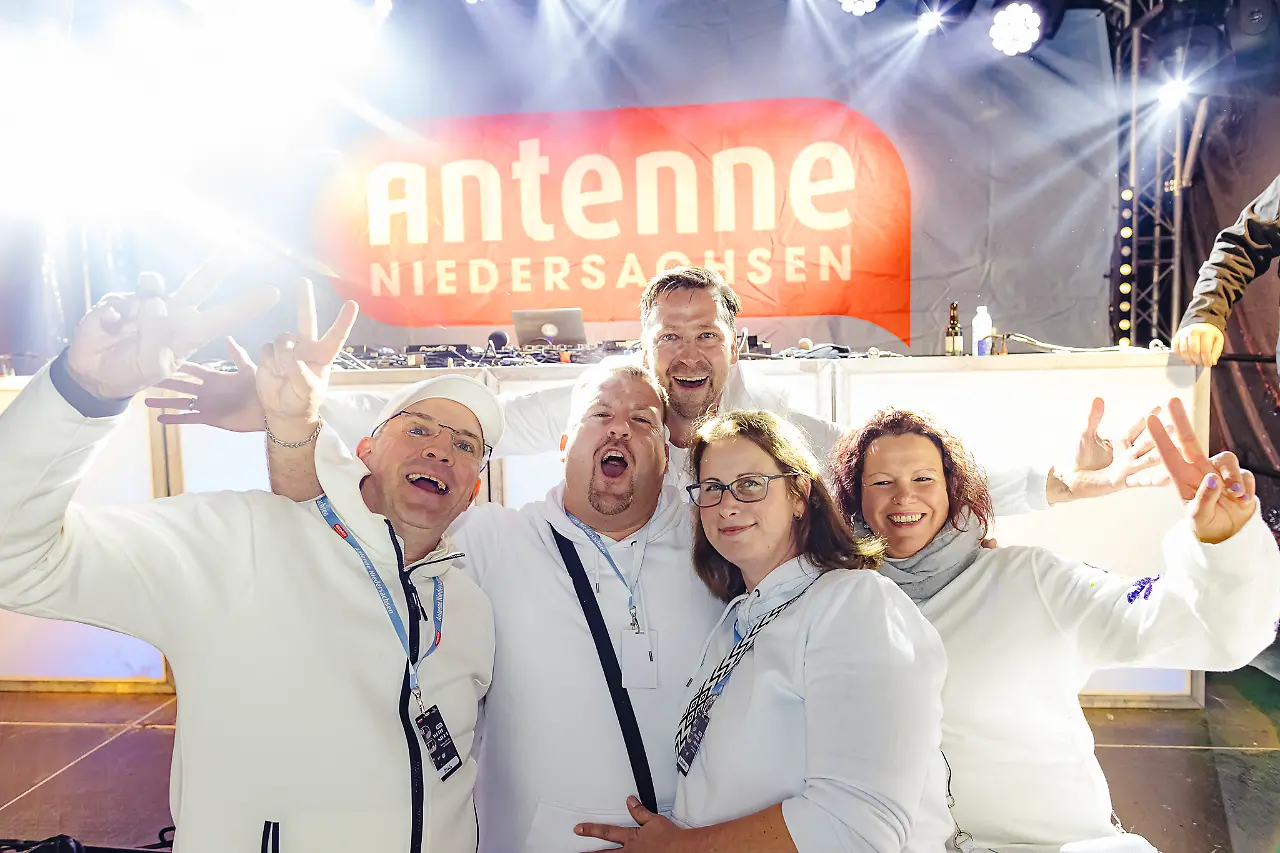 ANTENNE_WHITENIGHT_5984.jpg