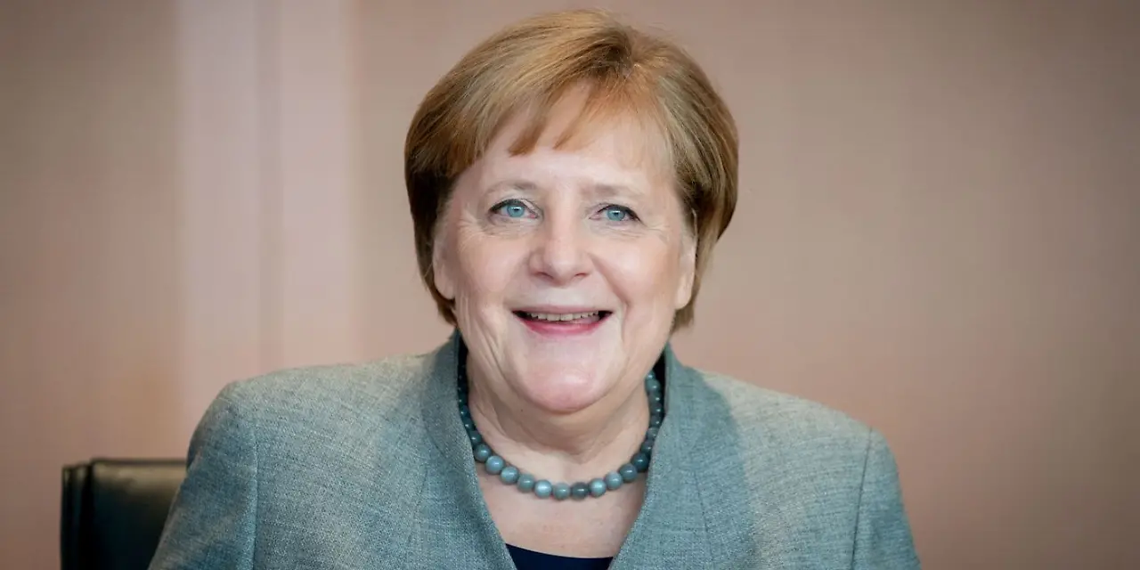 merkel_2_zu_1.jpg